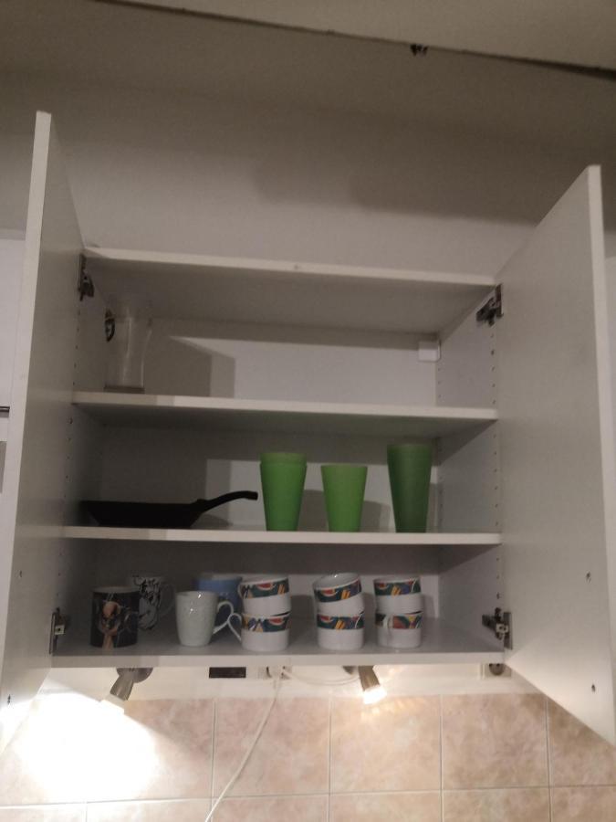 Economy Flat 18 Minutes From Vaclavske Namesti Prague Luaran gambar